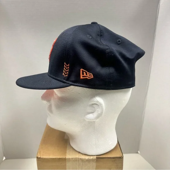 Detroit Tigers New Era 2024 Clubhouse 9FIFTY Snapback Hat - Navy - Picture 5 of 7